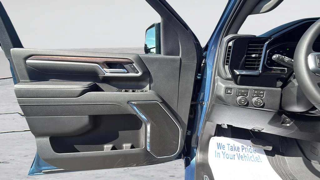 New 2026 Lakeshore Blue Metallic Chevrolet LT image 26
