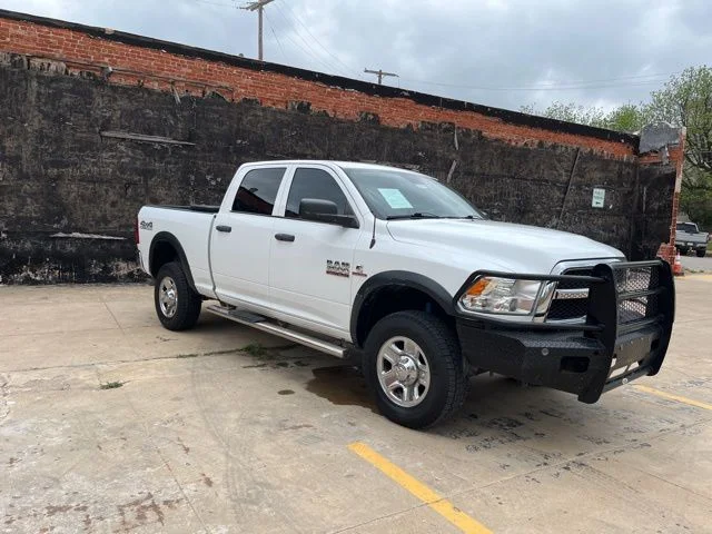 Used 2018 Bright White Clearcoat Ram Tradesman image 10
