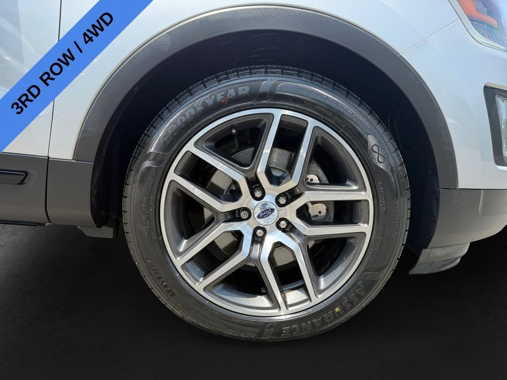Used 2017 Silver Ford Sport image 14