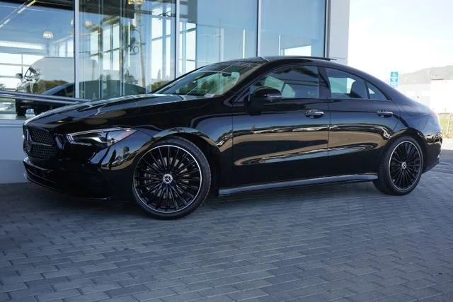 Used 2026  Mercedes-Benz CLA 250 image 3