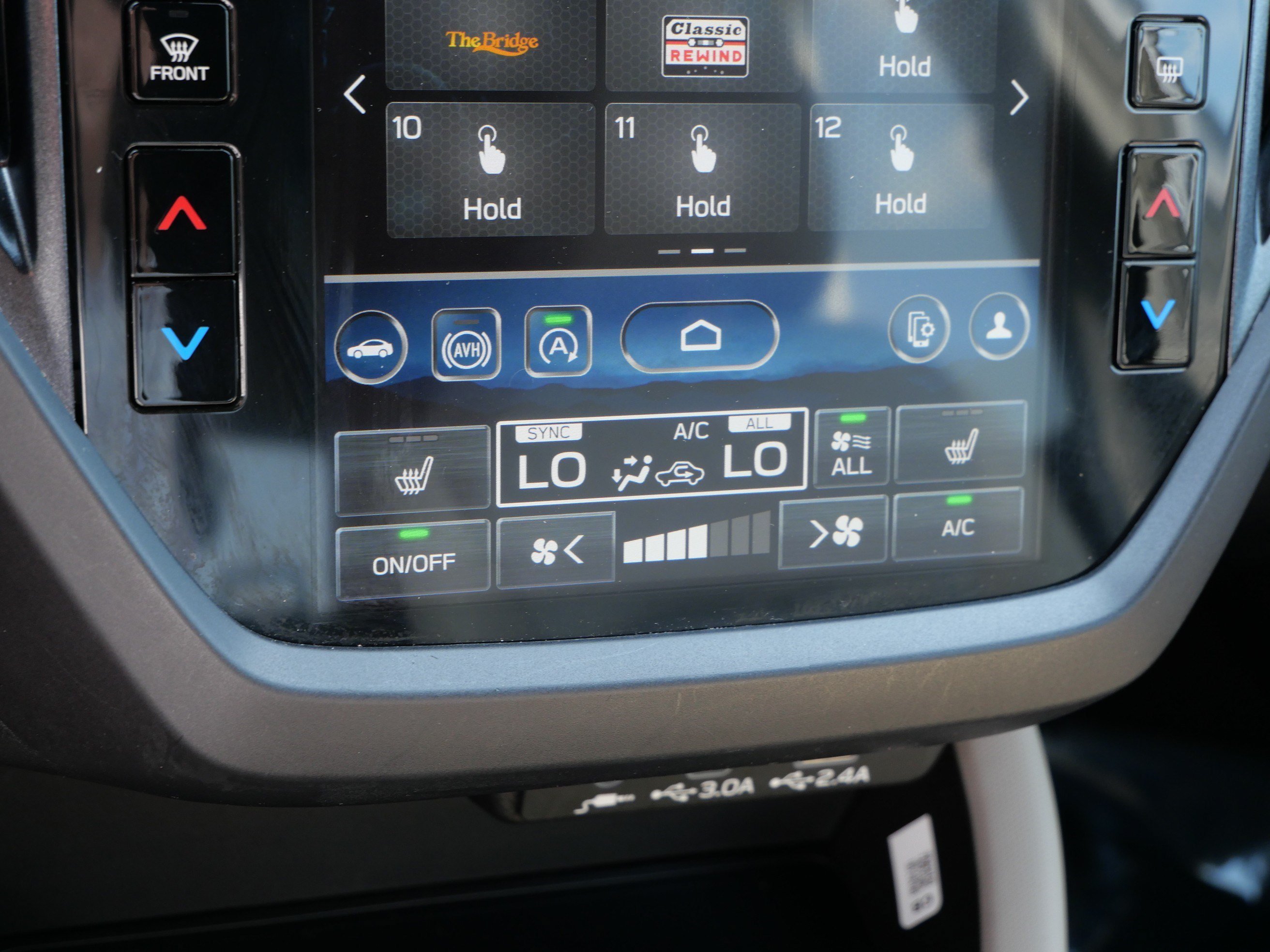 Used 2026 Magnetite Gray Metallic Subaru Premium image 23