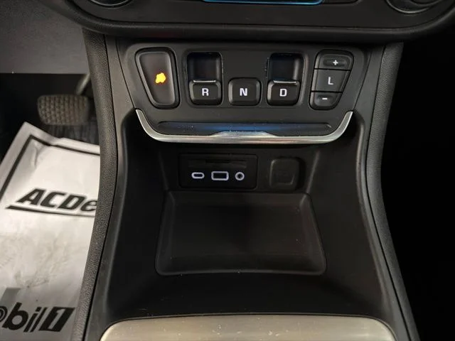Used 2018 Black GMC Denali image 22