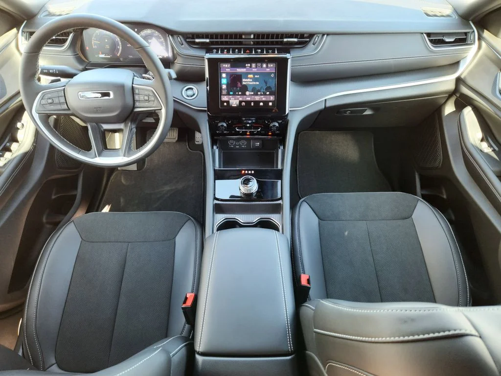 2025 Jeep Grand Cherokee L Altitude - Photo 24