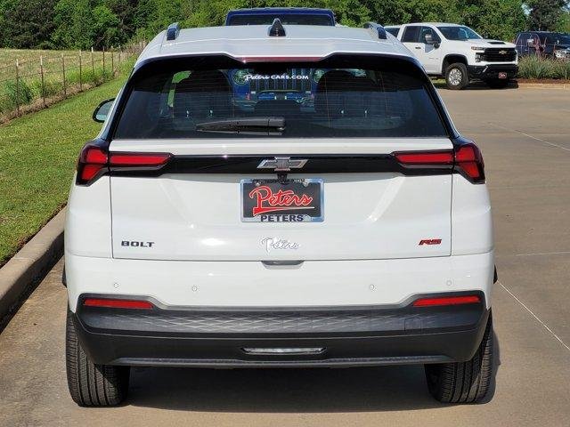 2027 Chevrolet Bolt RS - Photo 4
