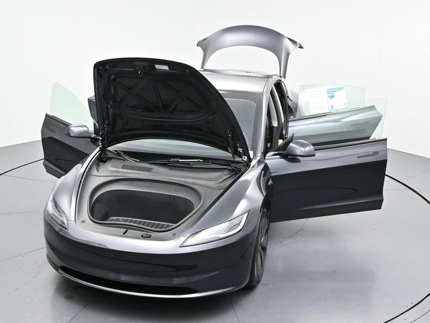 Used 2025 Black Tesla Long Range image 41