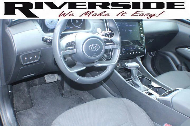 Used 2022 Phantom Black Hyundai SEL image 8
