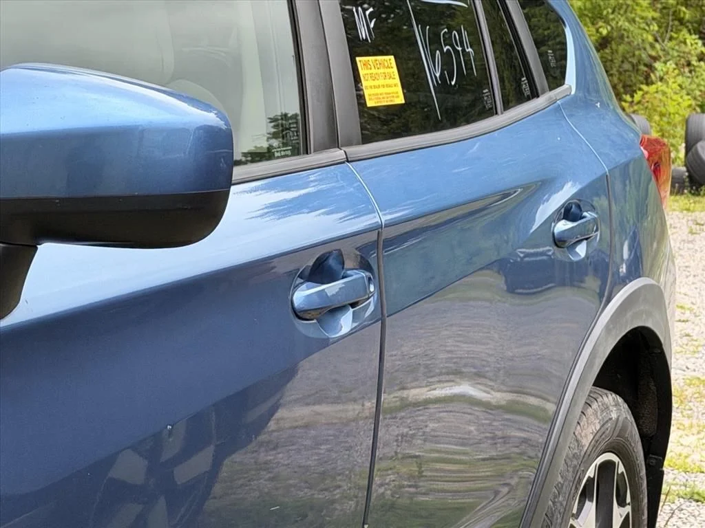 Used 2018 Blue Subaru 2.0i Premium image 7