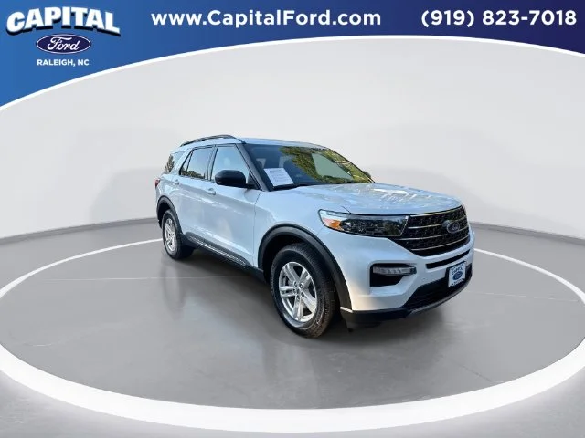 Used 2020 White Ford XLT image 2