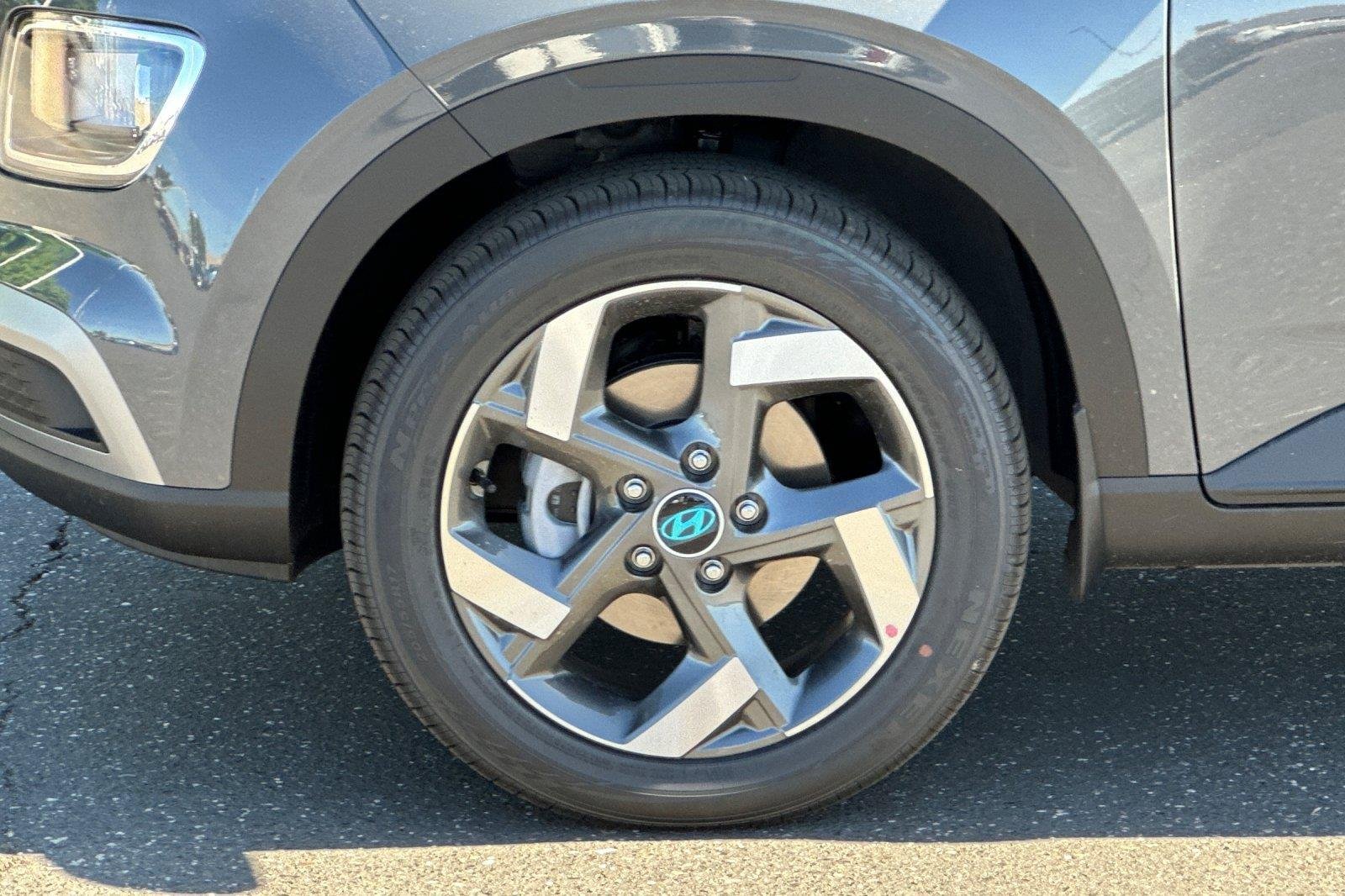 New 2026 Ecotronic Gray Hyundai SEL image 24