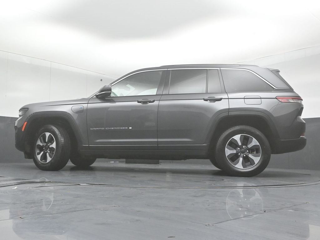 2022 JEEP GRAND CHEROKEE - Image 33