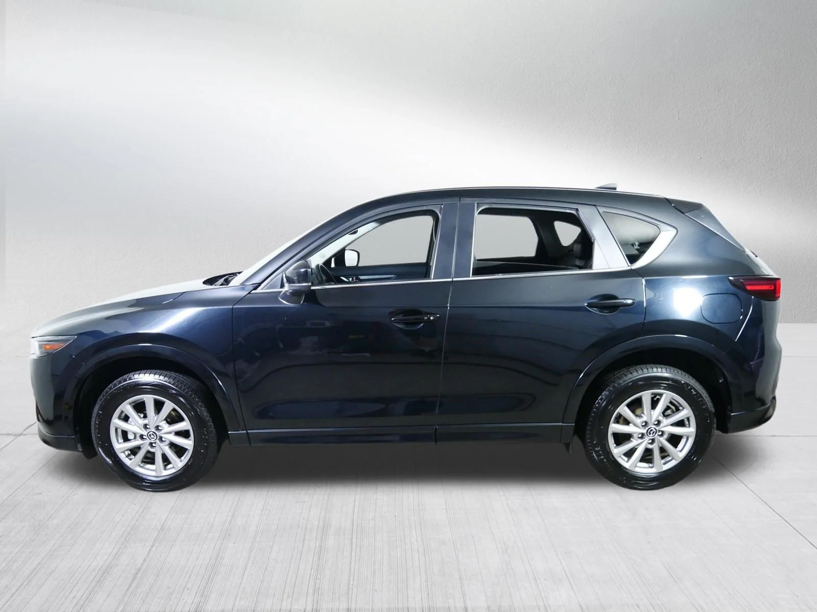 Used 2025 Jet Black Mica Mazda 2.5 S Preferred Package image 4