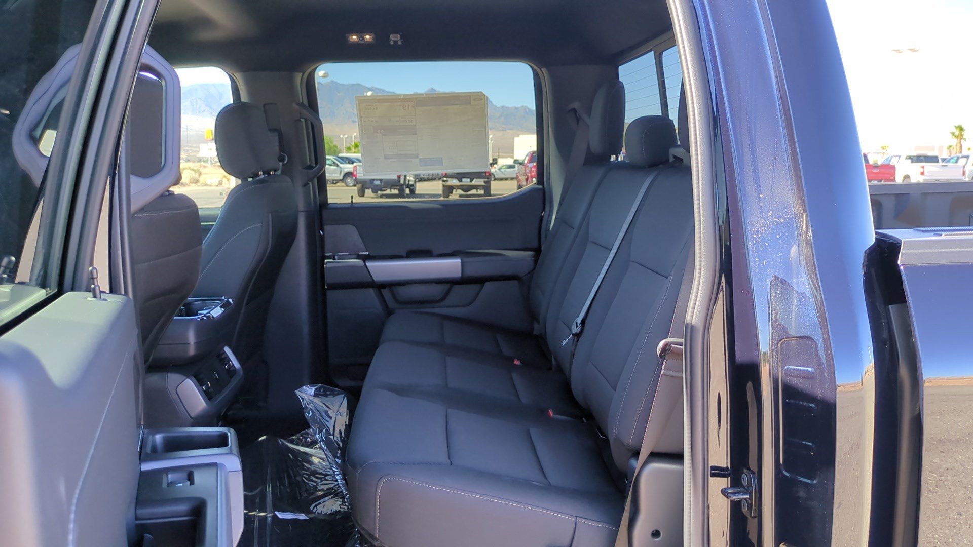 New 2026 Antimatter Blue Metallic Ford XLT image 14