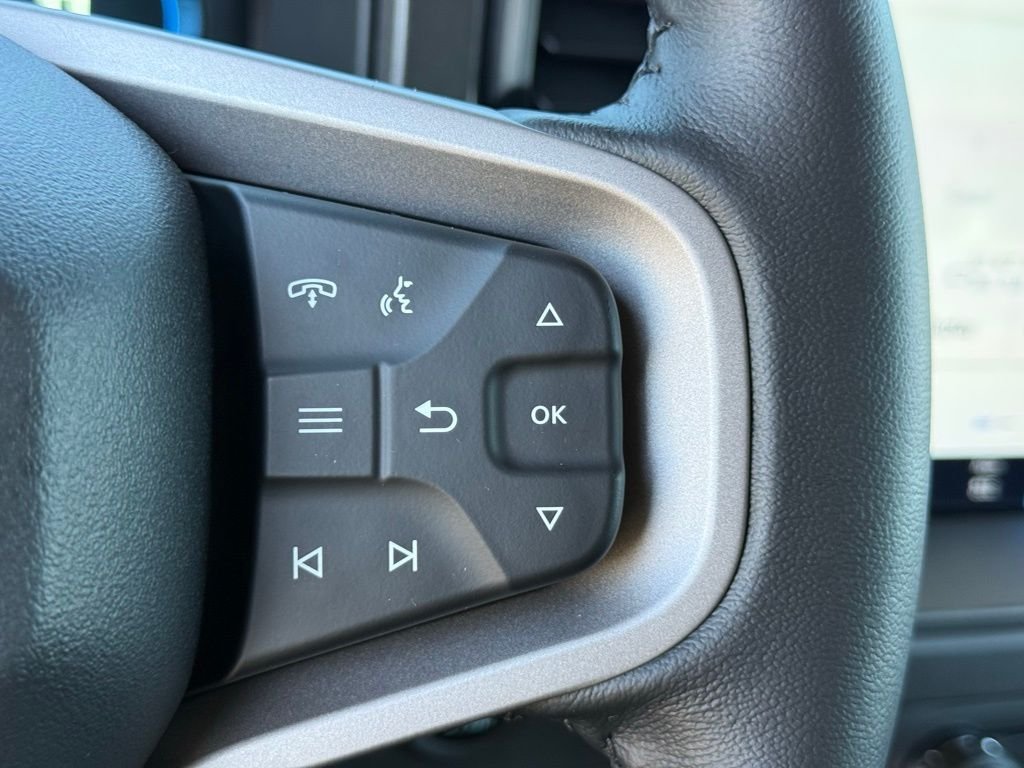 New 2025 Velocity Blue Metallic Ford Badlands® image 14