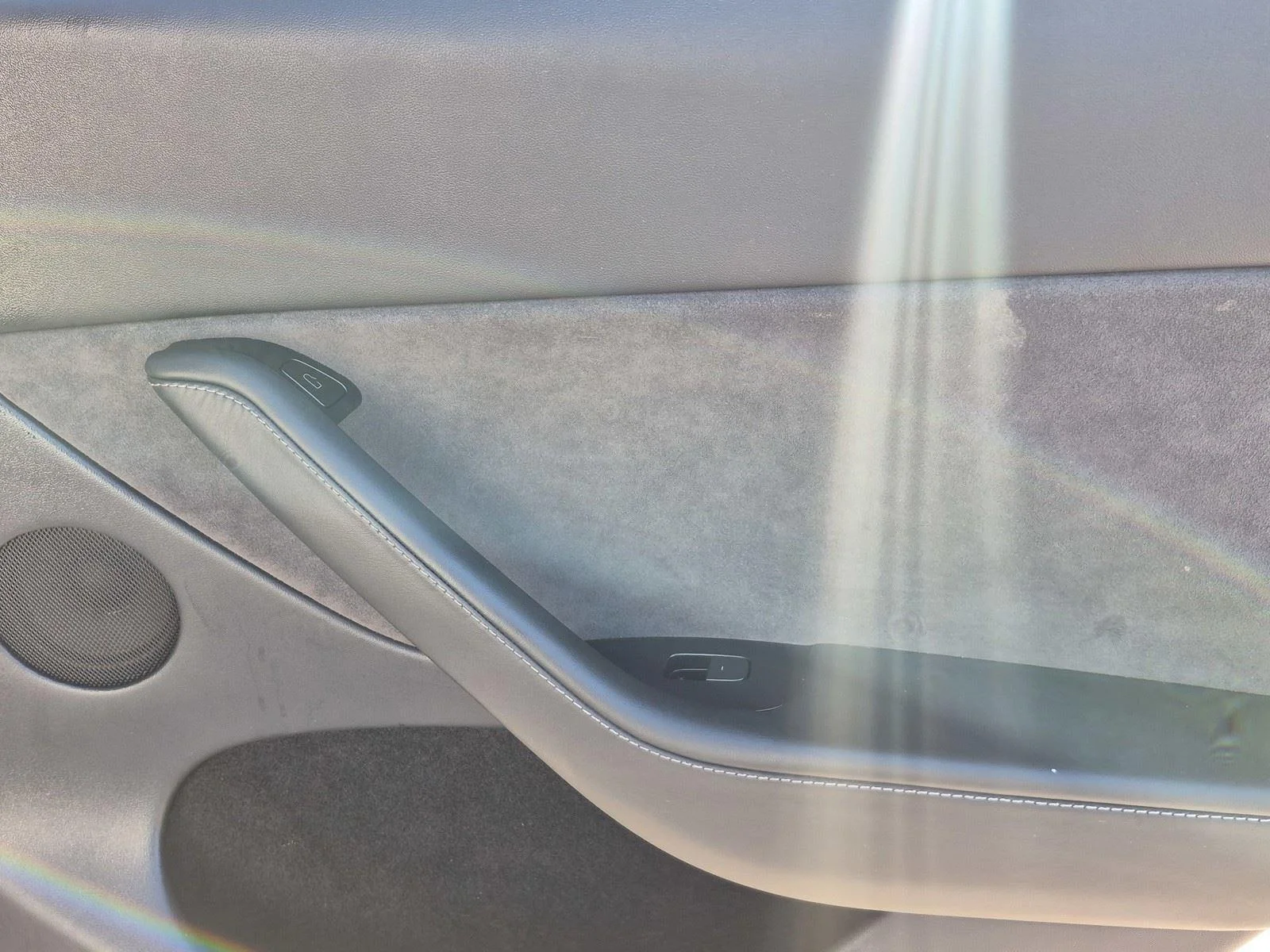 Used 2023  TESLA  image 11