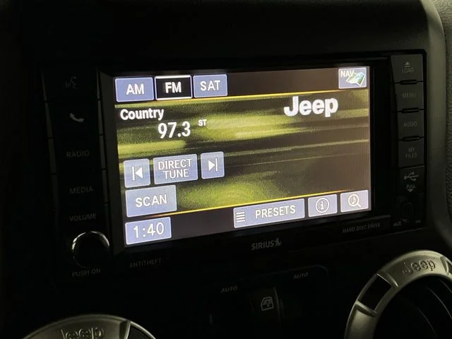Used 2017 Black Jeep Rubicon image 13