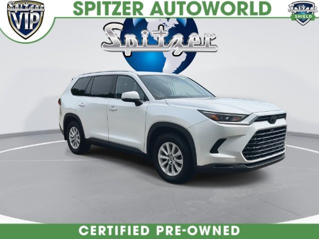 Certified Used 2024 Wind Chill Pearl Toyota XLE image 4