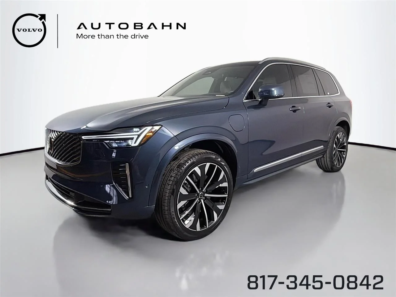 2026 Volvo XC90 T8 Recharge Ultra Bright 4WD's photo