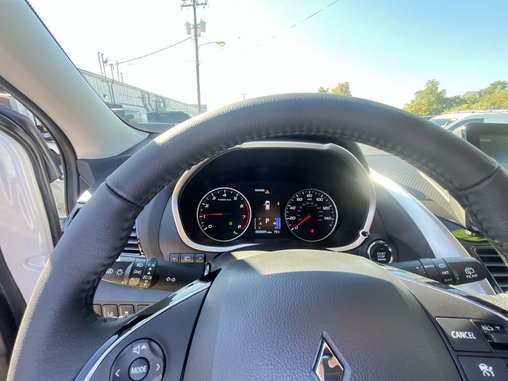 2026 Mitsubishi Eclipse Cross SE - Photo 15