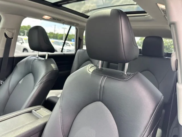 Used 2025 Beige Toyota XLE image 20