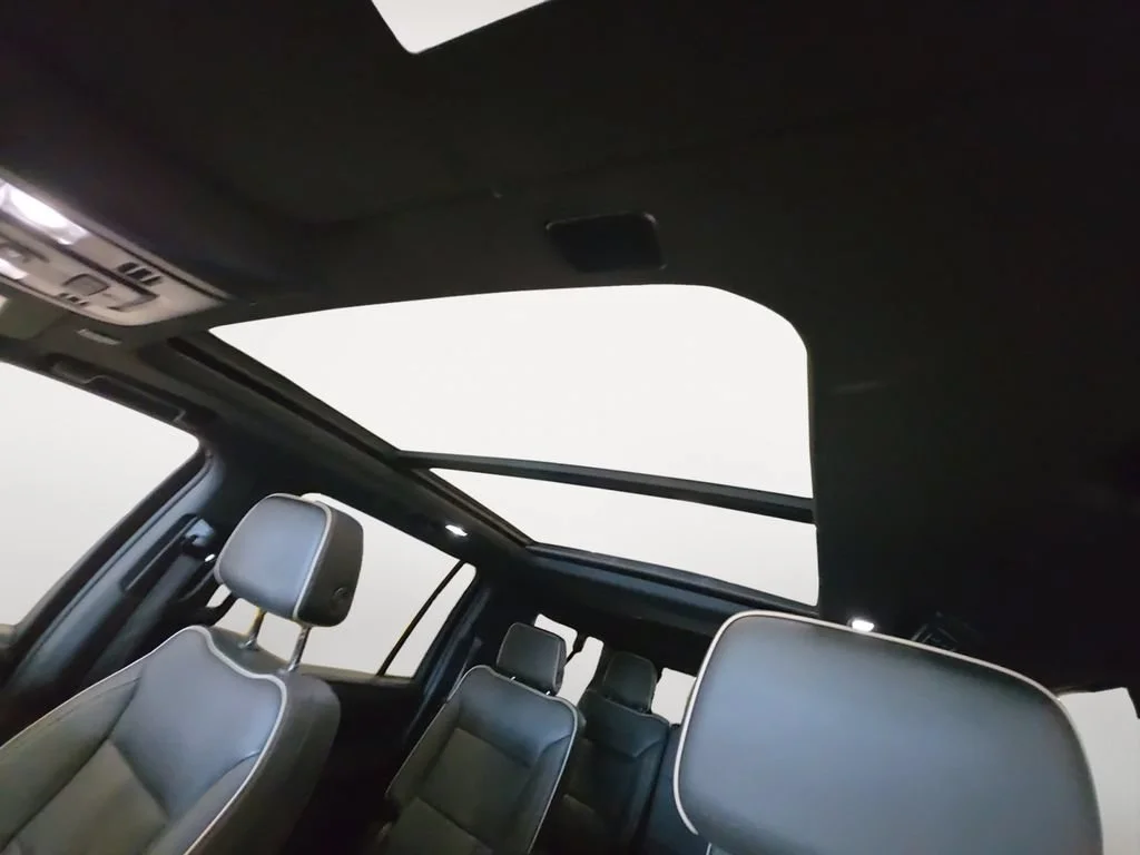Certified Used 2024 Summit White GMC SLT image 12
