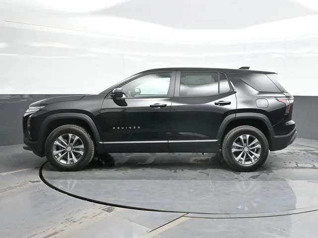 2026 Chevrolet Equinox LT - Photo 4