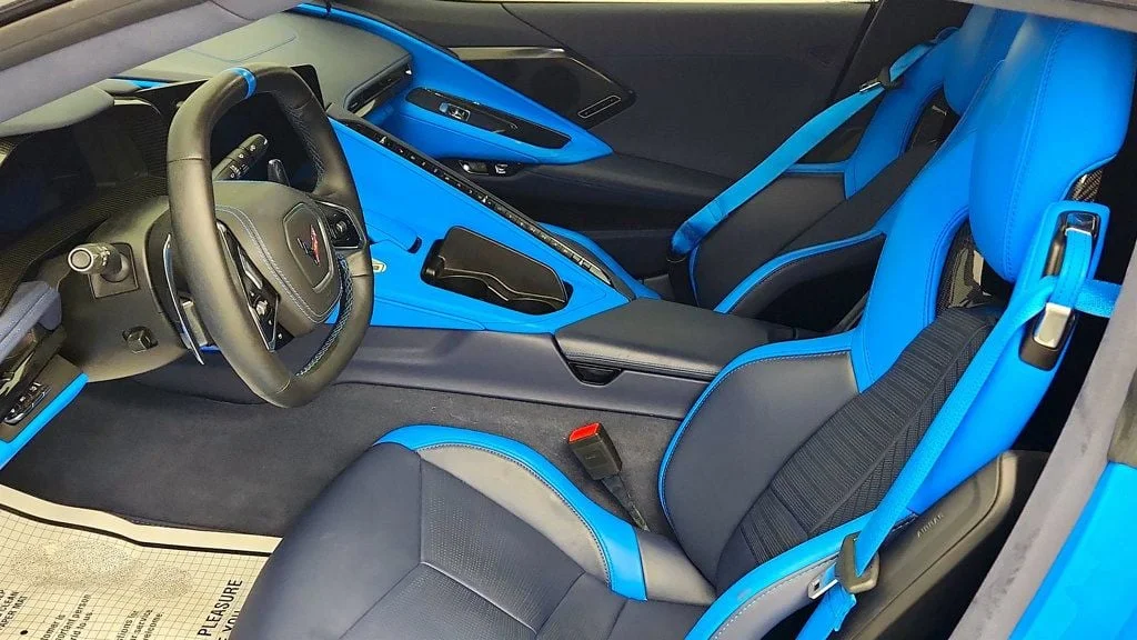 Used 2023 Rapid Blue Chevrolet 2dr Stingray Convertible w/3LT, Z51, Front Lift & Mag Ride image 22