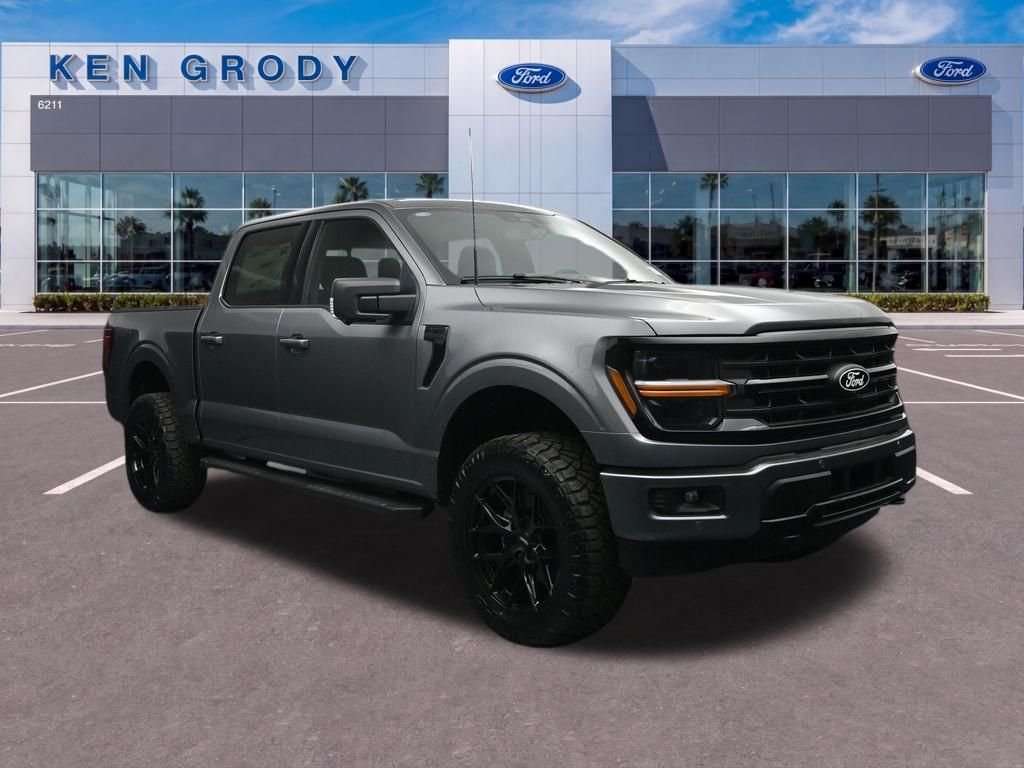 New 2026 Carbonized Gray Metallic Ford XLT image 1