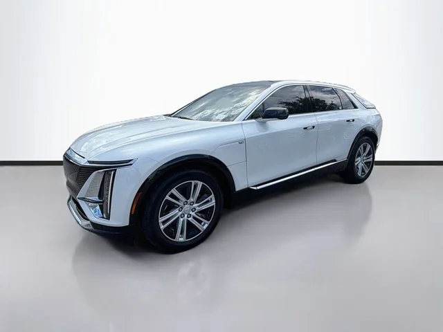 2024 Cadillac LYRIQ Tech