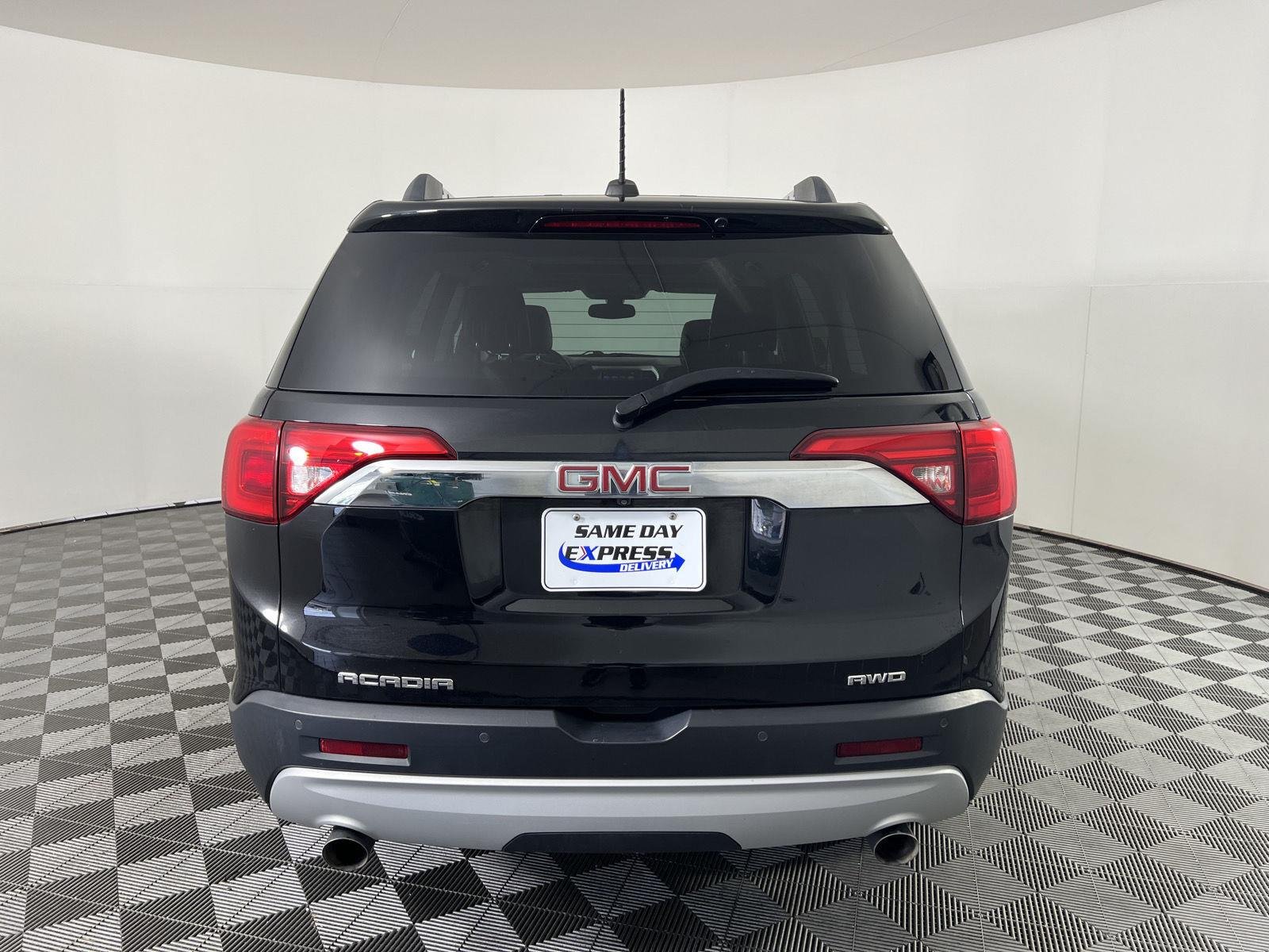 Used 2019 Ebony Twilight Metallic GMC SLT image 4