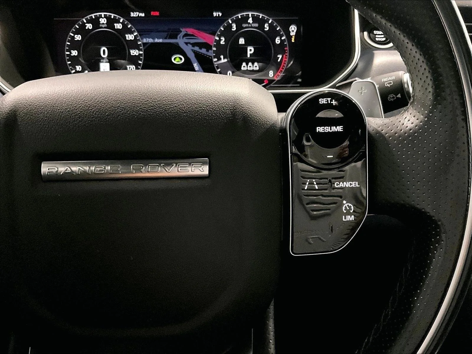 Used 2020 Eiger Grey Metallic Land Rover HSE Dynamic image 21