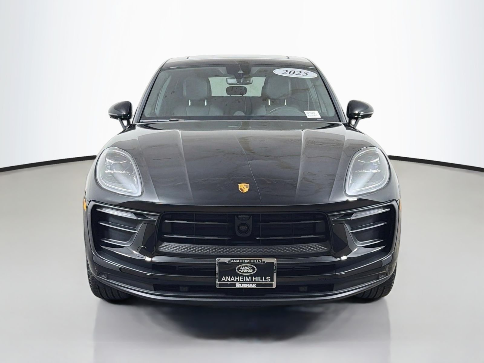 2025 Porsche Macan Base - Photo 8