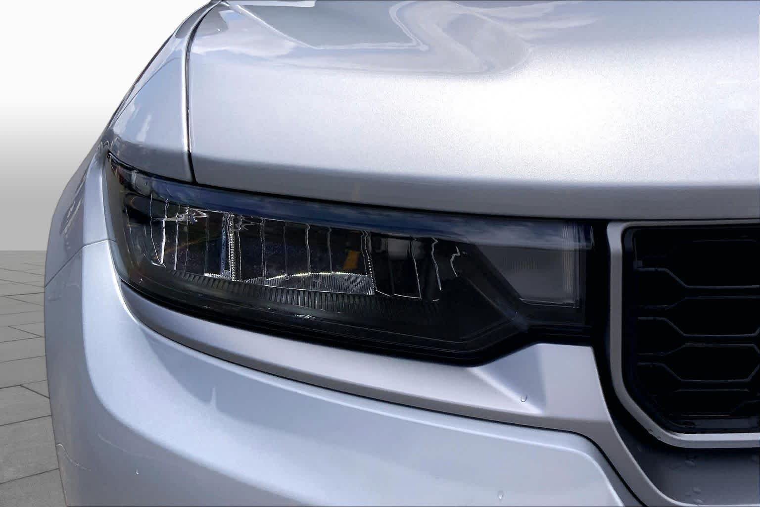 Used 2026 Silver Zynith Jeep Limited image 28