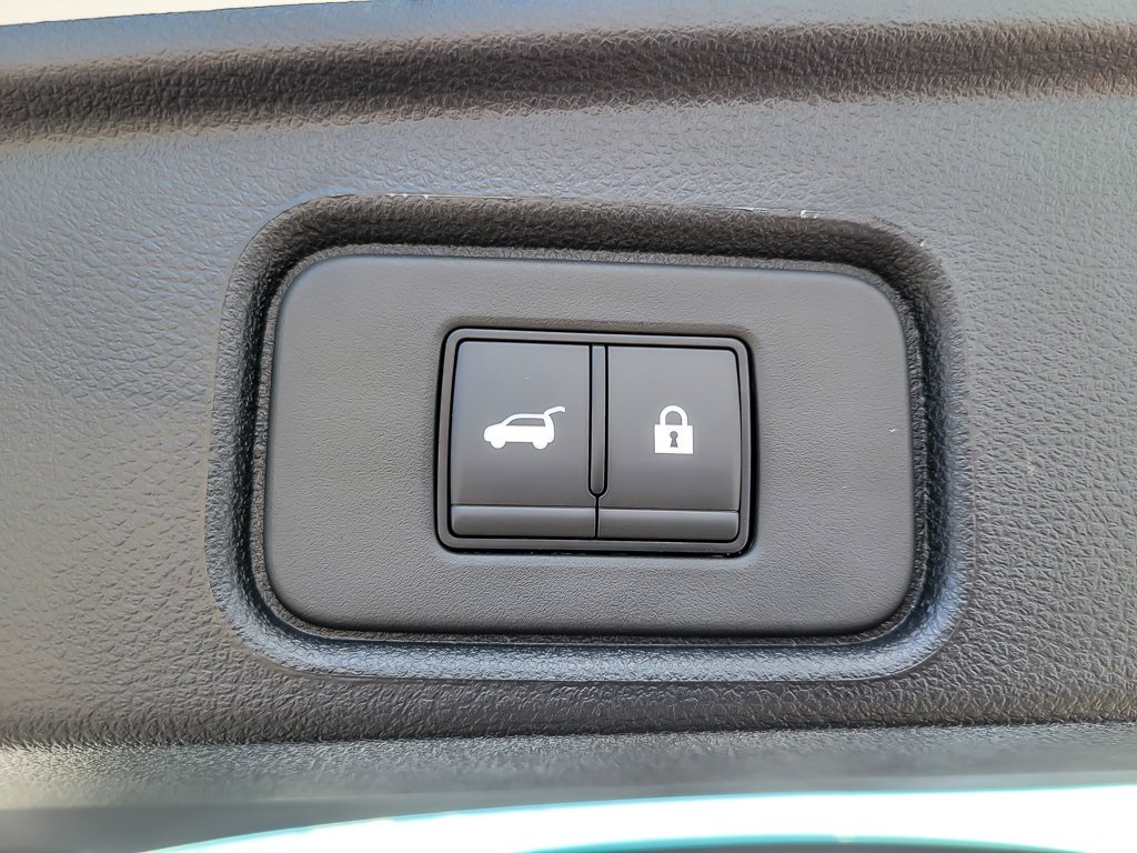 New 2026 Everest White Pearl Tricoat Nissan Platinum image 19