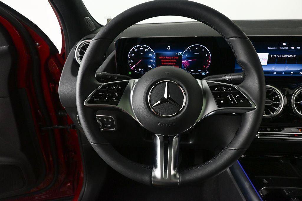 New 2026 MANUFAKTUR Patagonia Red Metallic Mercedes-Benz GLA 250 image 41