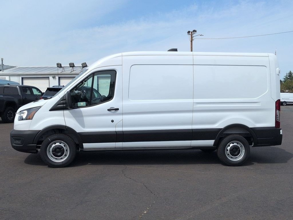 New 2026 Oxford White Ford Cargo Van image 42