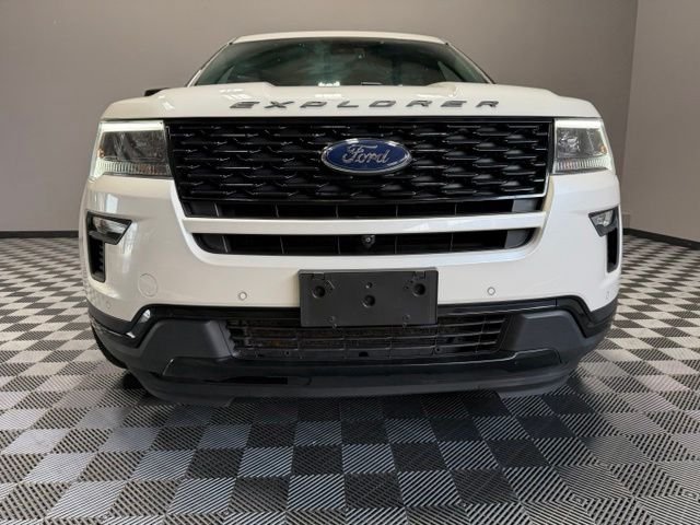 Certified Used 2018 White Platinum Clearcoat Metallic Ford Sport image 3