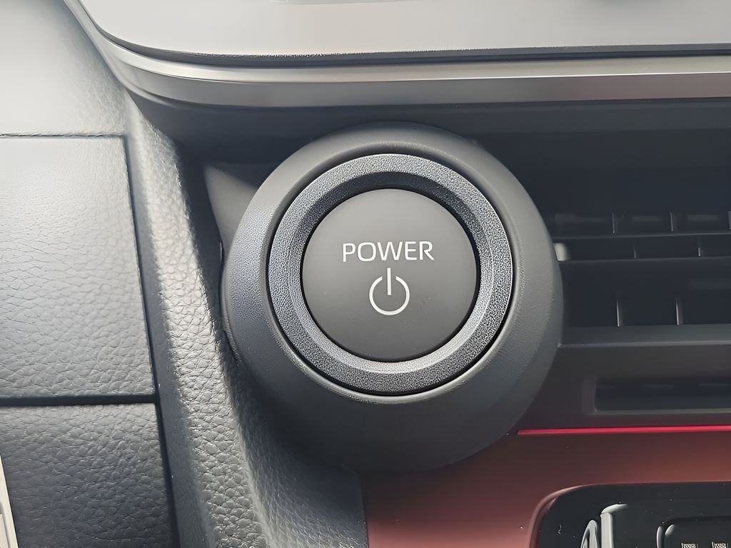 2026 Toyota Prius Plug-in Hybrid XSE - Photo 31