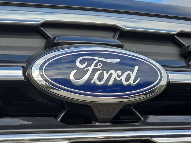 Used 2026 Agate Black Metallic Ford Active image 35
