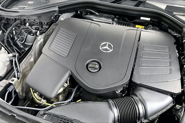 Certified Used 2026 Gray Mercedes-Benz GLC 300 image 20