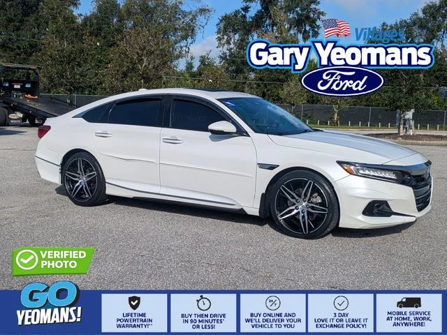 Used 2022 Platinum White Honda Touring 2.0T image 1