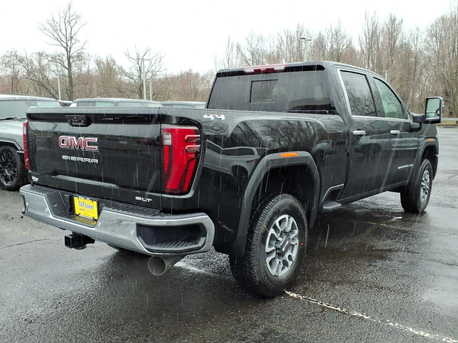 New 2026 Onyx Black GMC SLT image 4