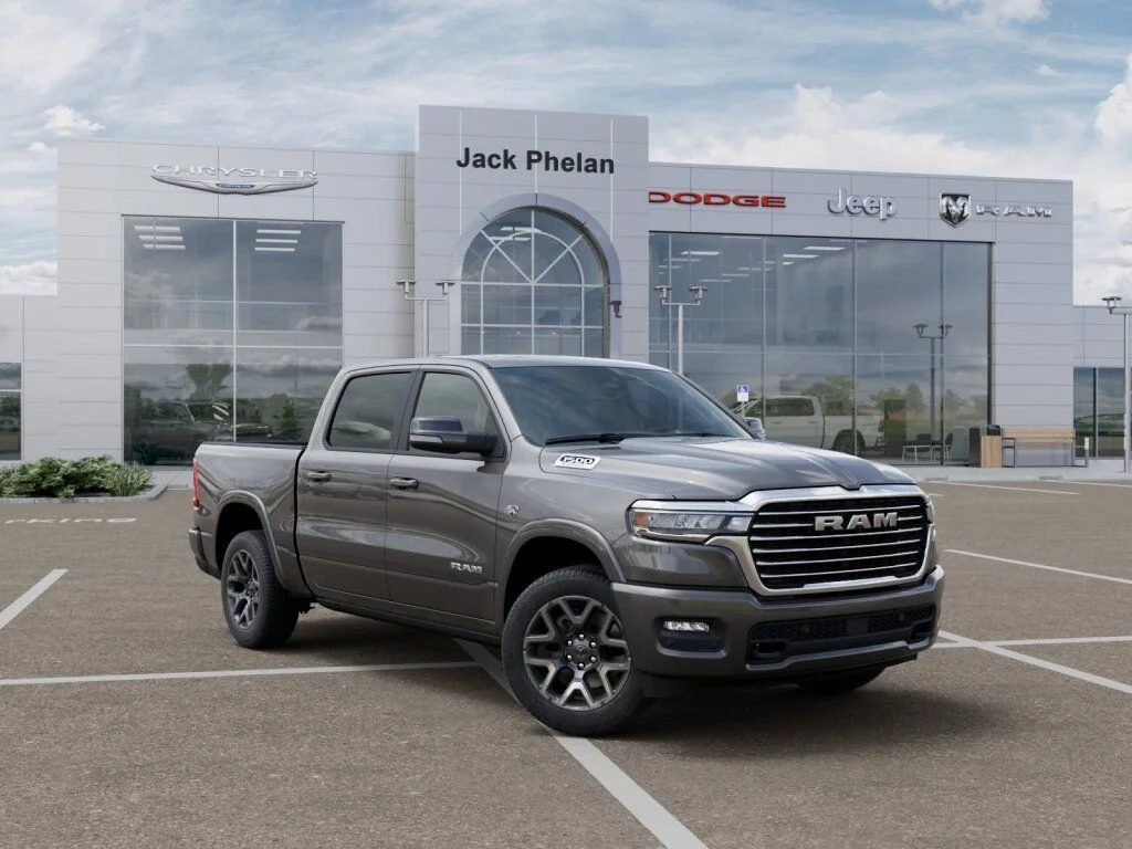 New 2026 Granite Crystal Metallic Clear-Coat Exterior Paint RAM Laramie image 5