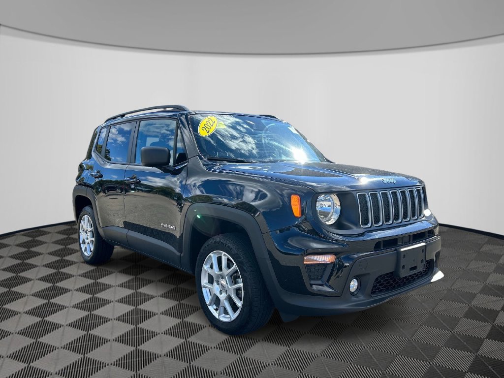 Used 2022 Black Jeep Latitude image 7