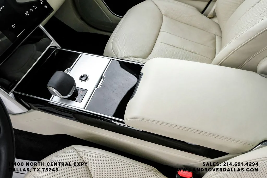 Certified Used 2025 Black Land Rover SE image 26