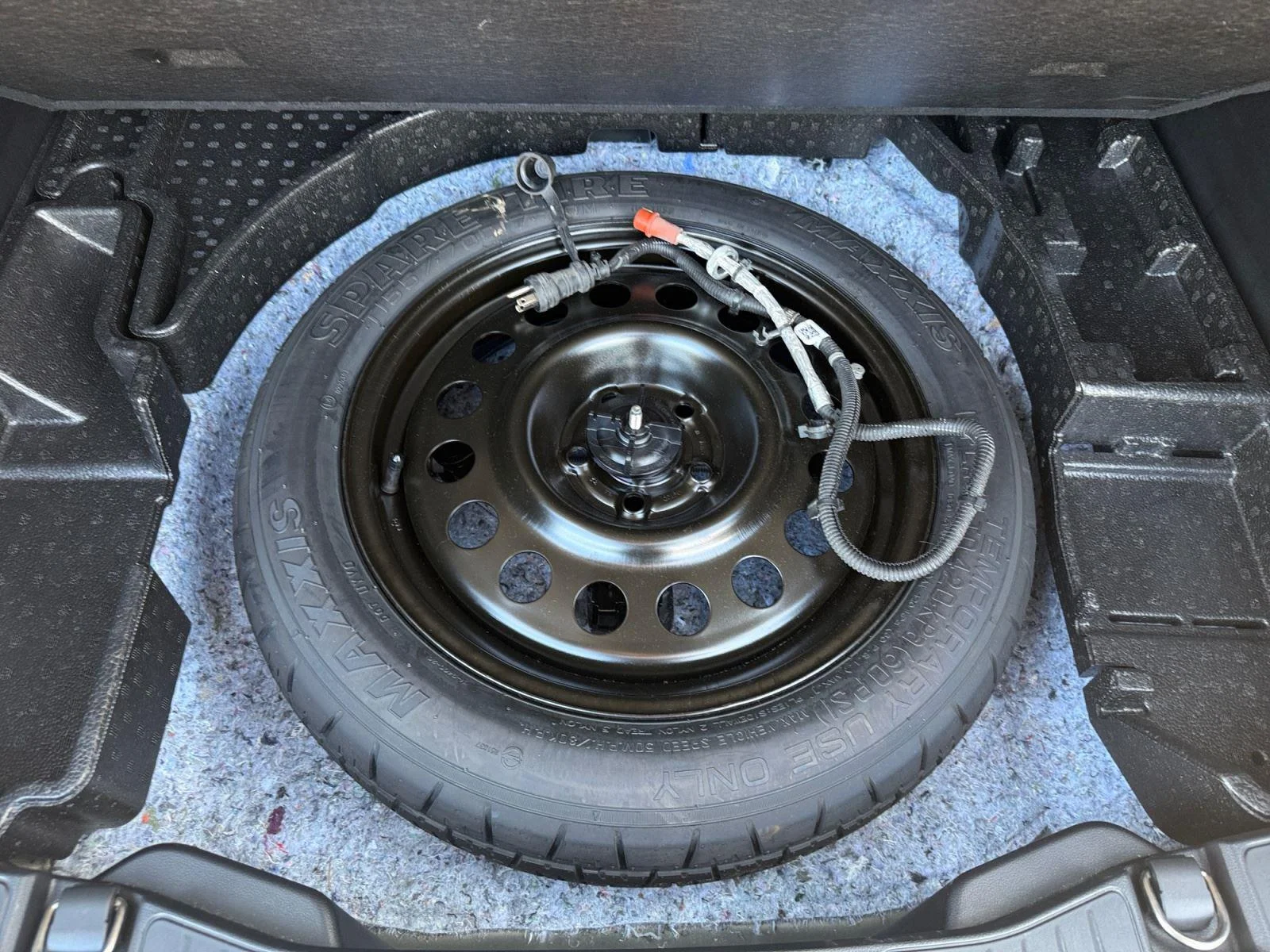 Used 2023 Carbonized Gray Ford ST-Line image 30