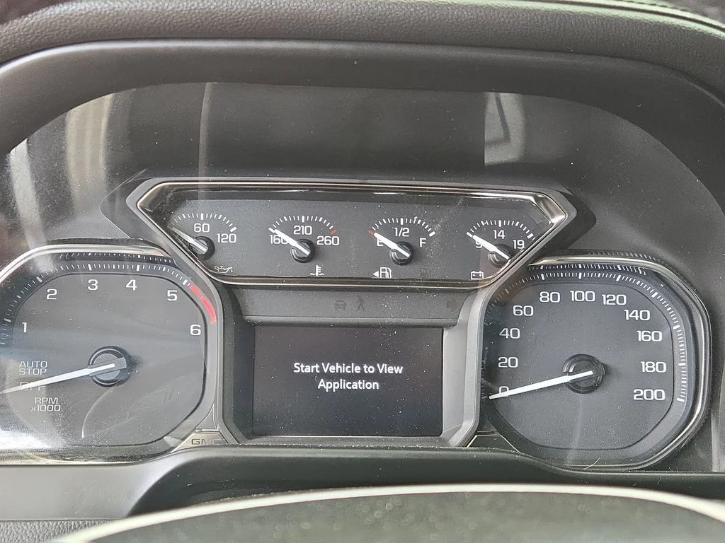 Used 2021 White GMC Elevation image 43