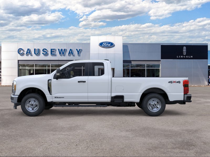 New 2026 Oxford White Ford F-250® XL image 30