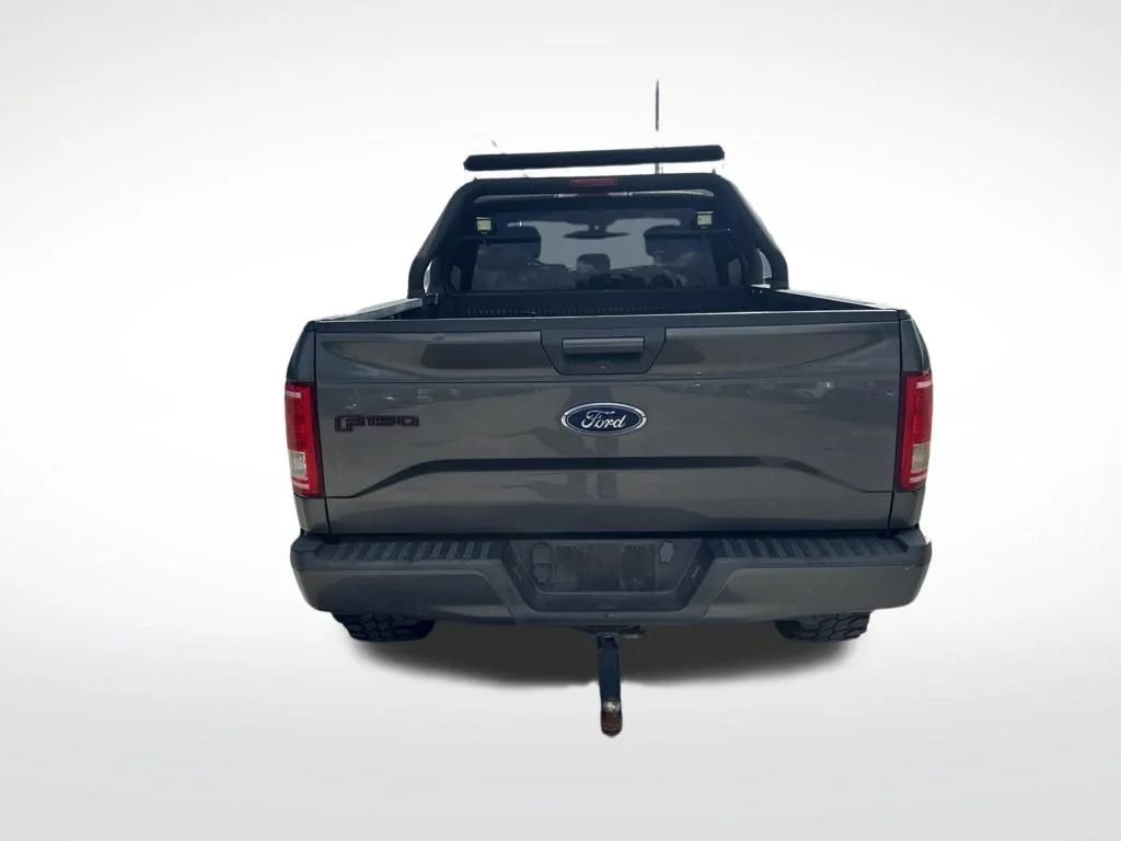 Used 2017 Shadow Black Ford Lariat image 7