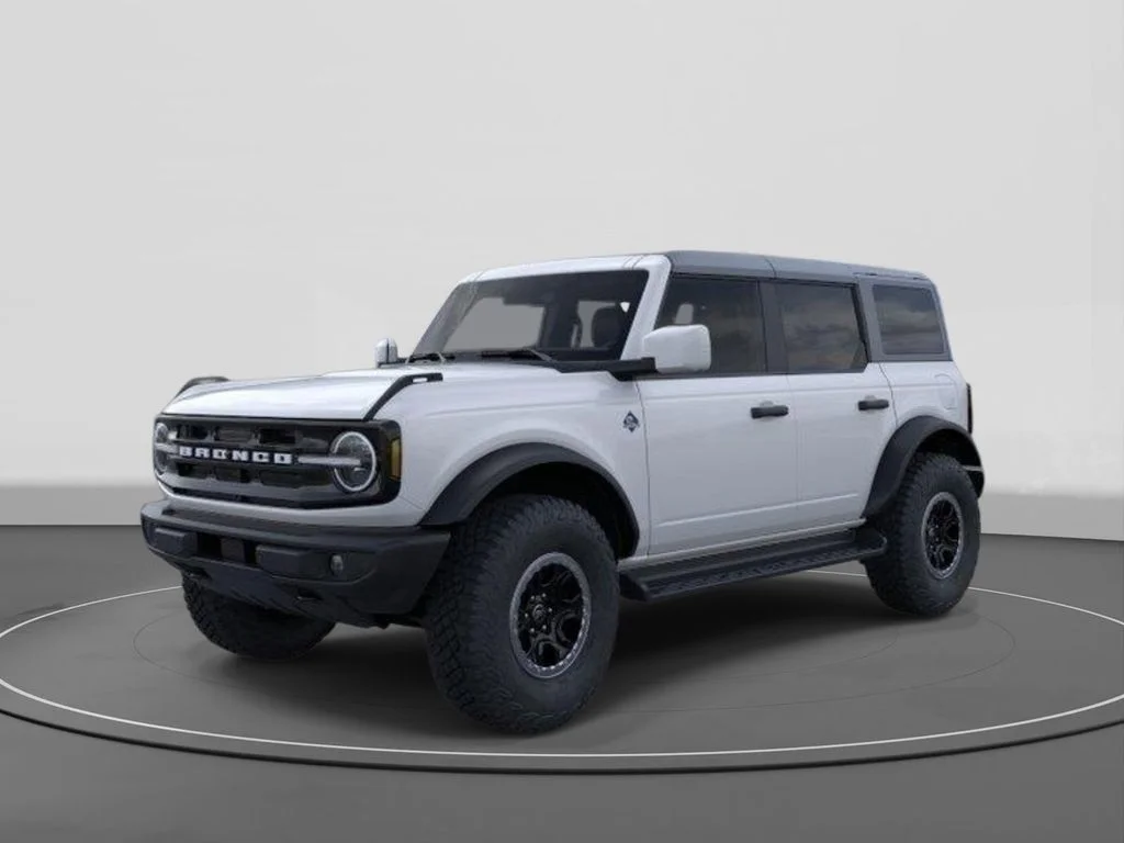 2026 Ford Bronco Outer Banks 4x4's photo