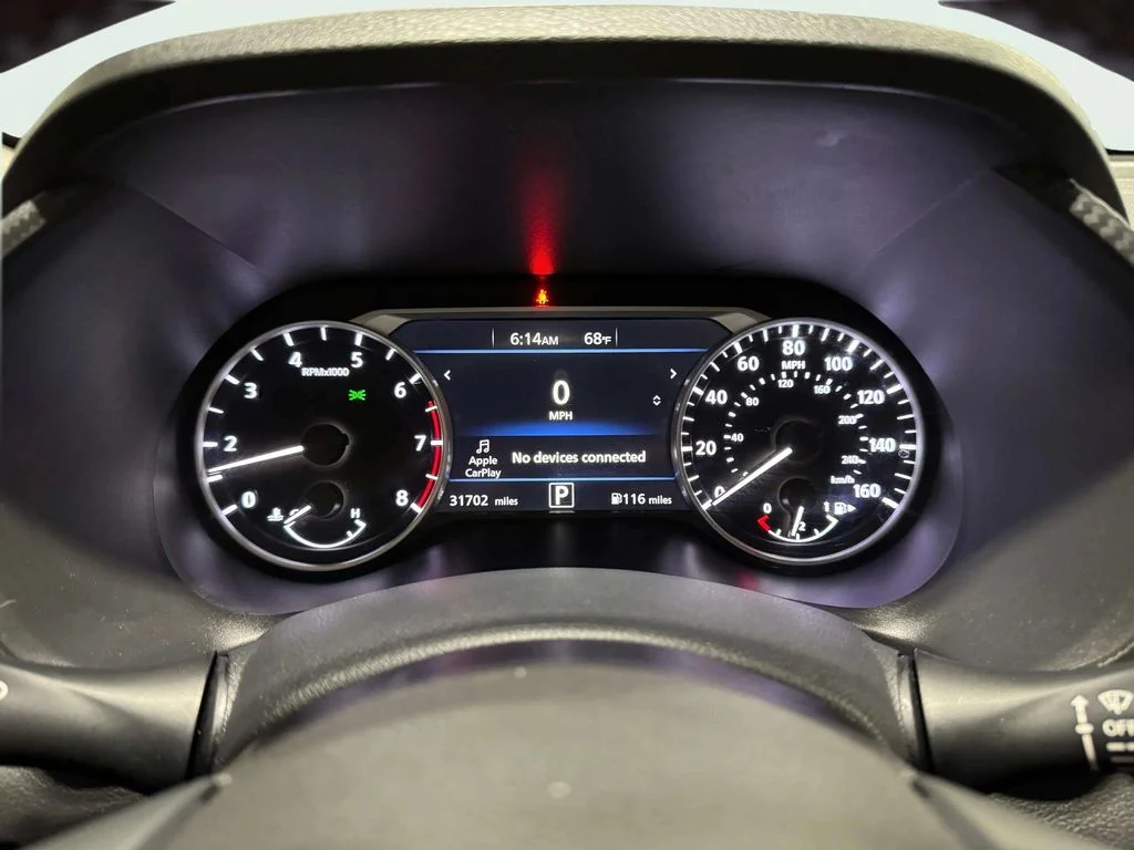 Certified Used 2023 Gun Metallic Nissan SR image 12